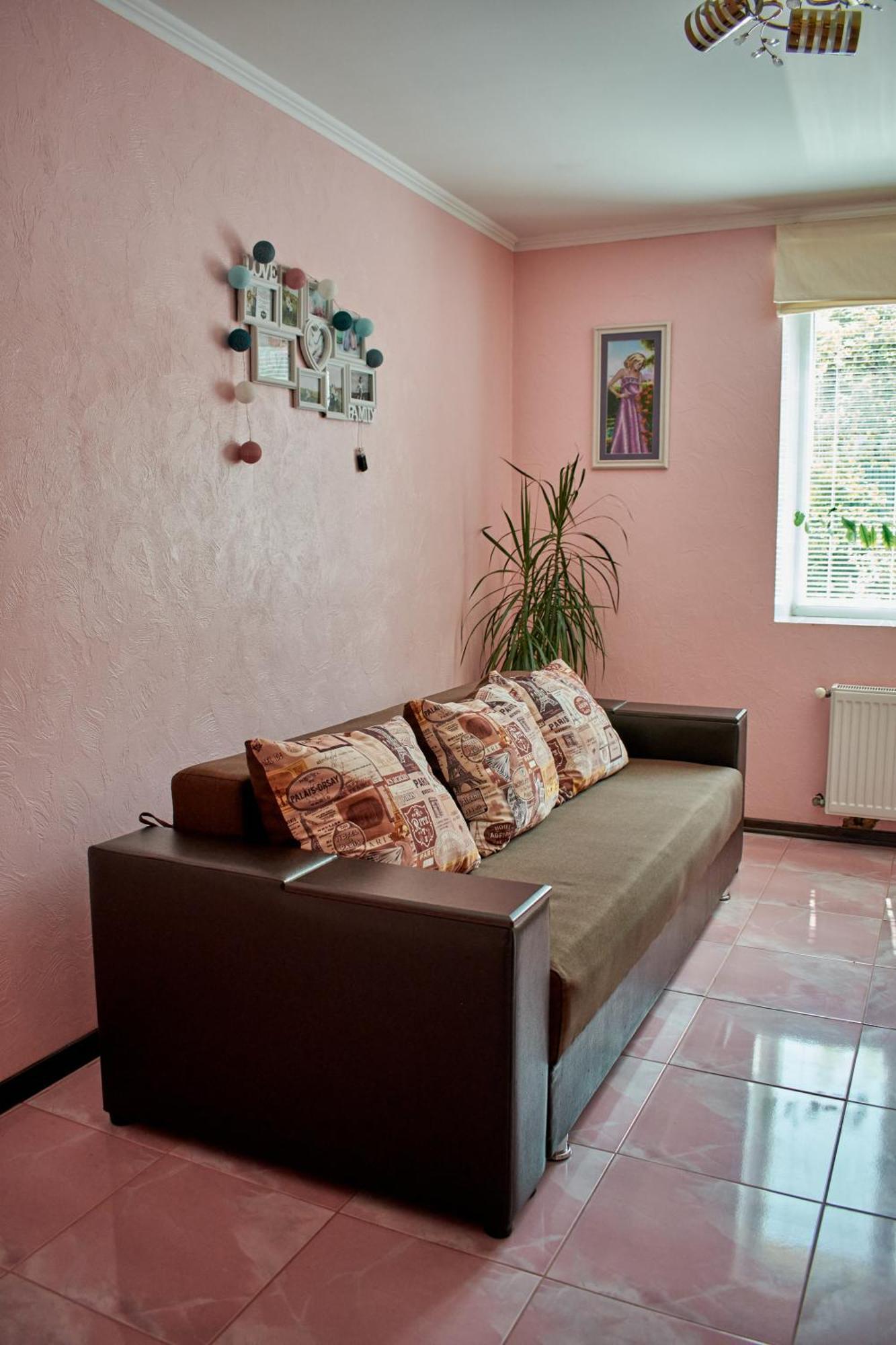 Vacation Home Lubov Kamianets-Podilskyi Exterior photo